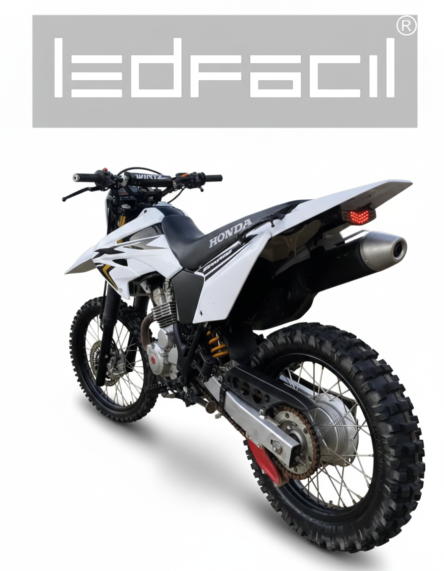 HONDA YAMAHA UNIVERSAL // LED 3 hileras (49 leds) Stop - Posición -Giros